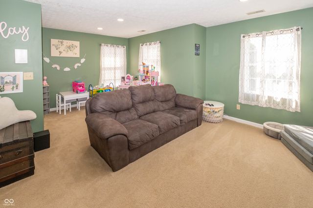 1134 Spring Meadow Court, Franklin, IN 46131