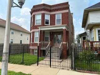 1024 N Lawler Avenue, Chicago, IL 60651