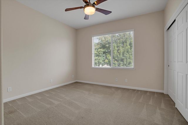 1265 Fawn Lily Dr, Patterson, CA 95363