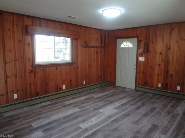 108 N Bingham Street, Denton, NC 27239