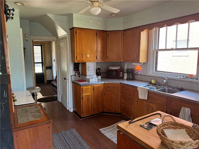 124 Emerson Ave, Aspinwall, PA 15215