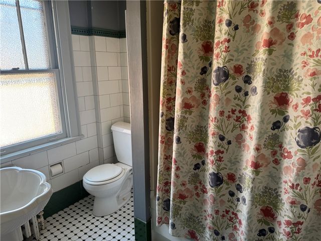 124 Emerson Ave, Aspinwall, PA 15215