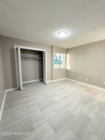 200 High Meadows Boulevard 103, Lafayette, LA 70507