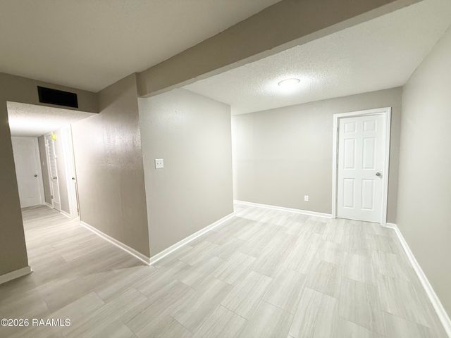 200 High Meadows Boulevard 103, Lafayette, LA 70507