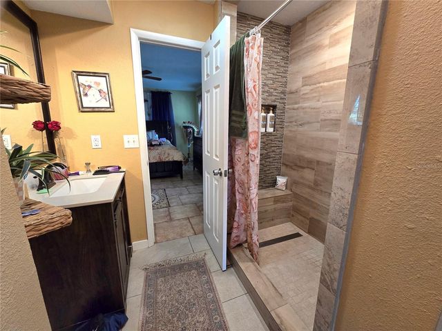 7309 CONNECTICUT AVENUE, Sarasota, FL 34243