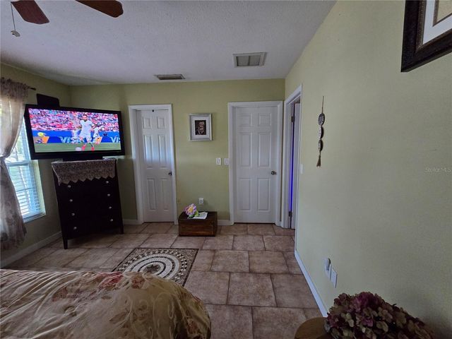 7309 CONNECTICUT AVENUE, Sarasota, FL 34243
