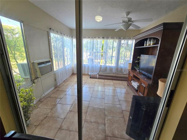 7309 CONNECTICUT AVENUE, Sarasota, FL 34243