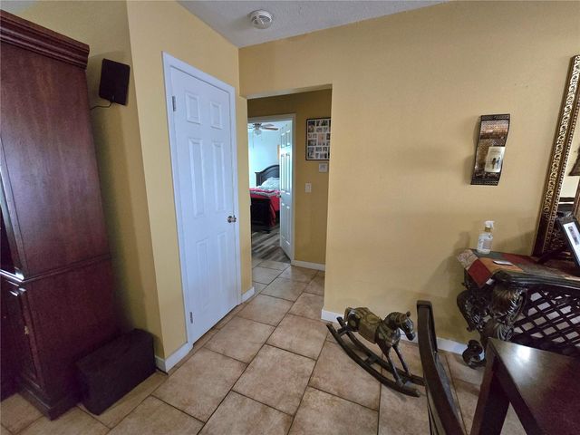 7309 CONNECTICUT AVENUE, Sarasota, FL 34243