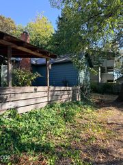 1336 NE Beacon Drive, Grants Pass, OR 97526