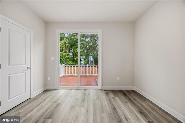 124 SPRING GATE LN, Pasadena, MD 21122