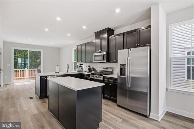124 SPRING GATE LN, Pasadena, MD 21122