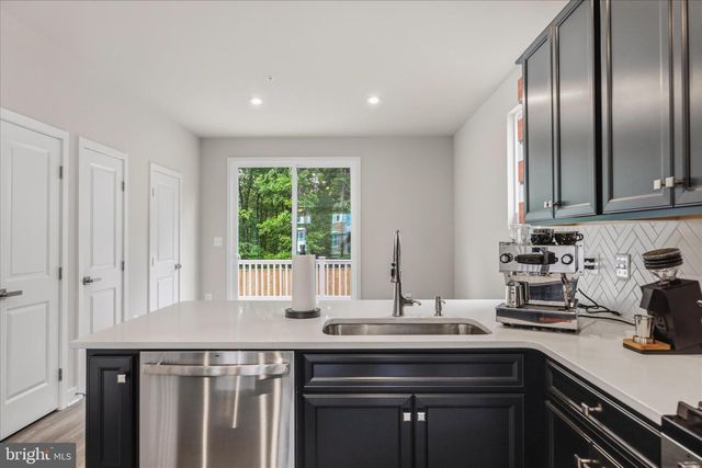 124 SPRING GATE LN, Pasadena, MD 21122