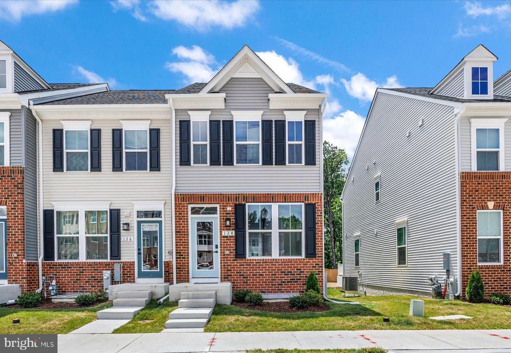 124 SPRING GATE LN, Pasadena, MD 21122