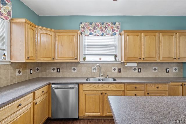61 West Mohawk Street, Oswego, NY 13126