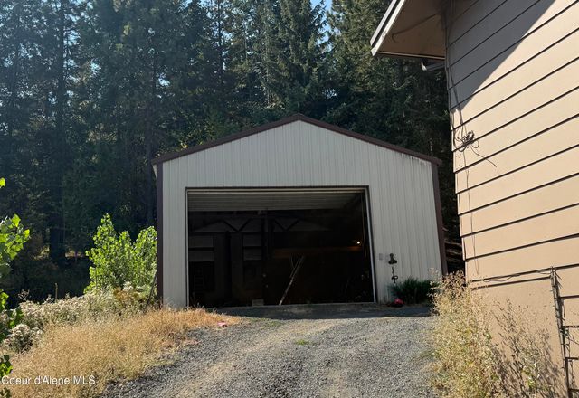 1828 Boundary Lp, St. Maries, ID 83861