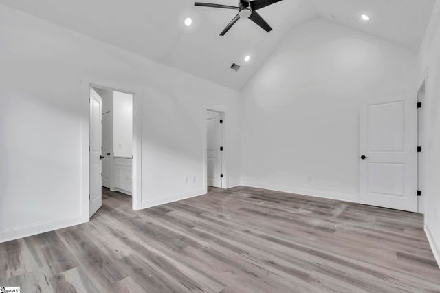 54 3rd Avenue, Greenville, SC 29611