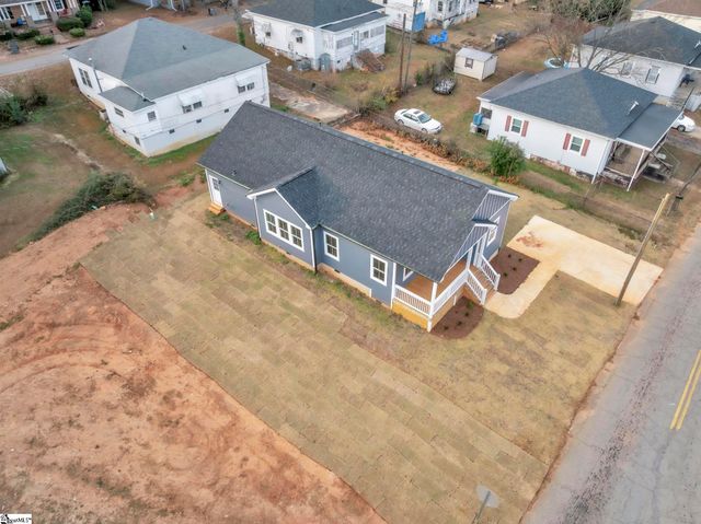 54 3rd Avenue, Greenville, SC 29611