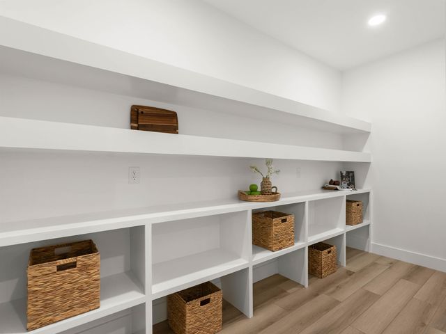 726 New South Court, Wellford, SC 29385