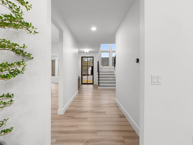 726 New South Court, Wellford, SC 29385