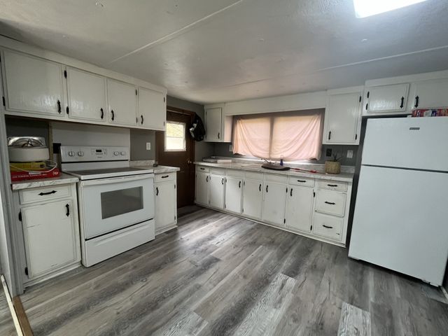 388 Davis Mill Rd, Parsons, TN 38363