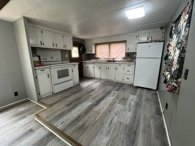 388 Davis Mill Rd, Parsons, TN 38363
