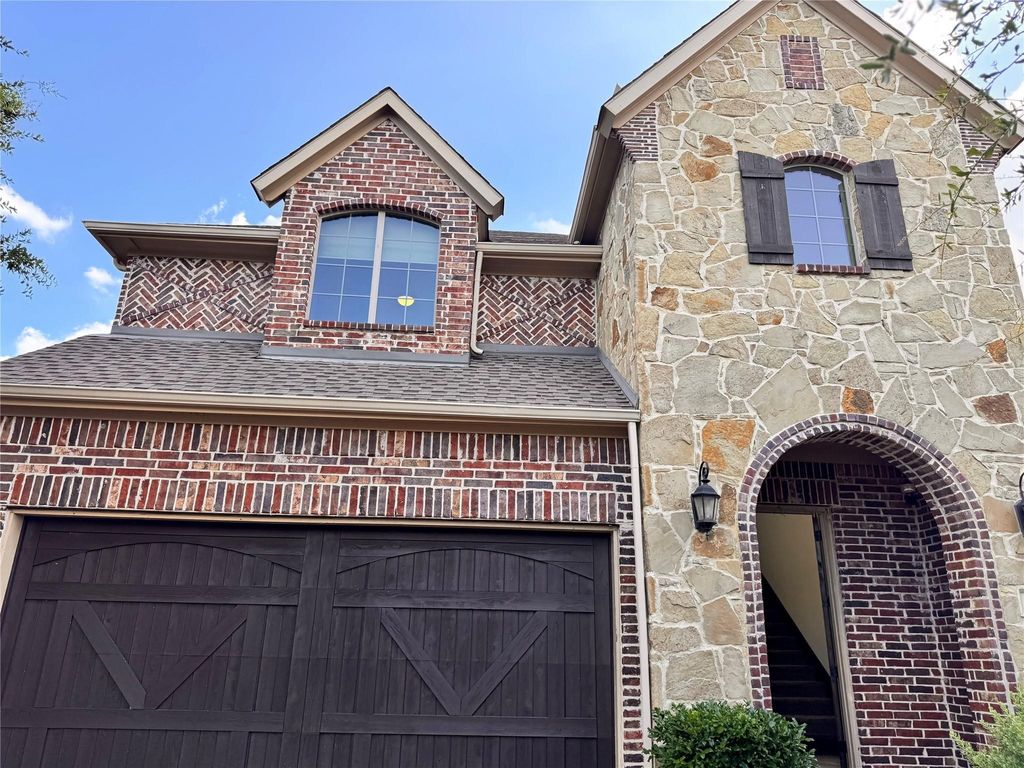 9001 Blue Water Drive, Plano, TX 75025