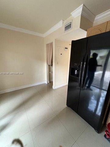 680 NW 82nd Pl 261, Miami, FL 33126