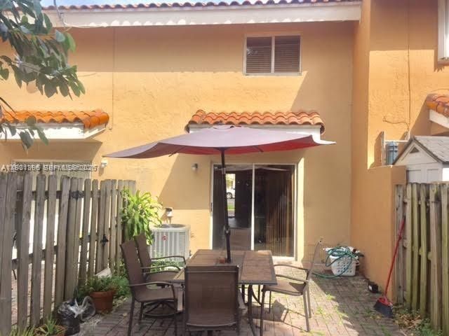 680 NW 82nd Pl 261, Miami, FL 33126