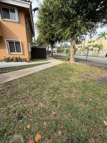 680 NW 82nd Pl 261, Miami, FL 33126