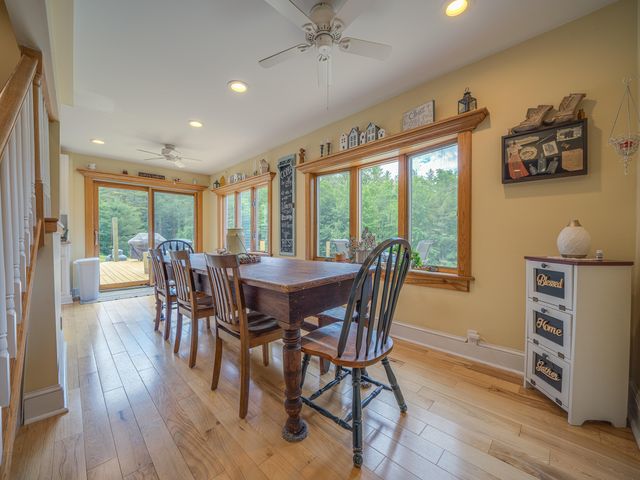 11 North Point Rd, Long Lake, NY 12847