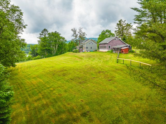 11 North Point Rd, Long Lake, NY 12847