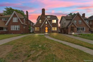 17190 Santa Barbara Drive, Detroit, MI 48221