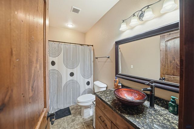 6436 DUNSMORE RD, Rapid City, SD 57702