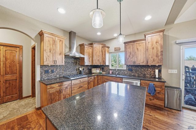 6436 DUNSMORE RD, Rapid City, SD 57702