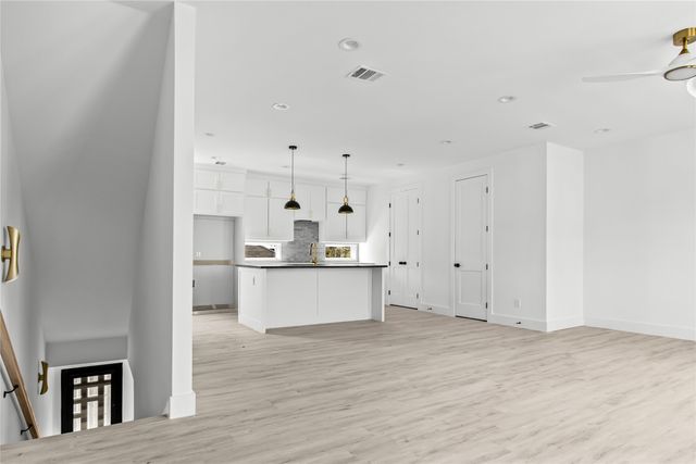 4711 Sylvester Street, Dallas, TX 75219