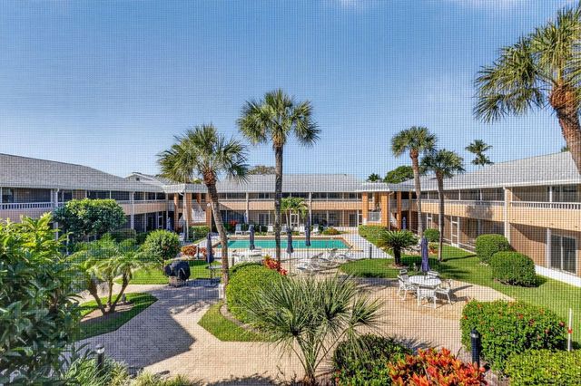 1100 Surf Road 201, Singer Island, FL 33404