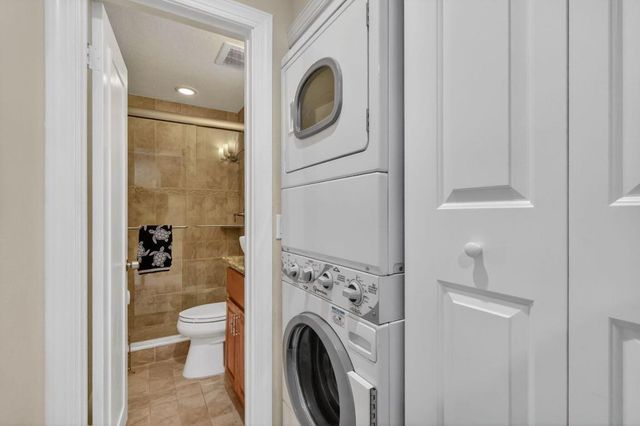 1100 Surf Road 201, Singer Island, FL 33404