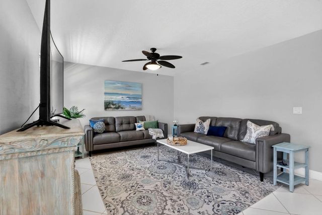 1100 Surf Road 201, Singer Island, FL 33404