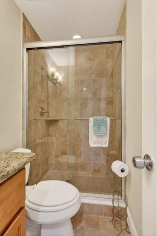 1100 Surf Road 201, Singer Island, FL 33404