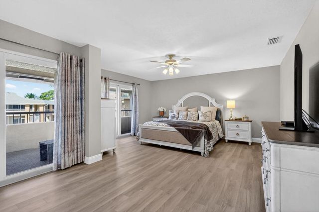 1100 Surf Road 201, Singer Island, FL 33404