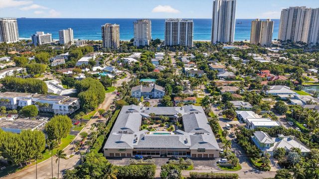 1100 Surf Road 201, Singer Island, FL 33404