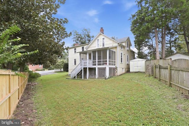 3816 N GLEBE RD, Arlington, VA 22207