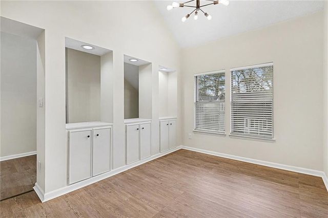 106 Ivy Green SE Court, Marietta, GA 30067