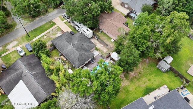 709 Pine Hills Road, Ocean Springs, MS 39564