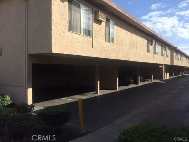 801 S Lyon Street H-3, Santa Ana, CA 92705