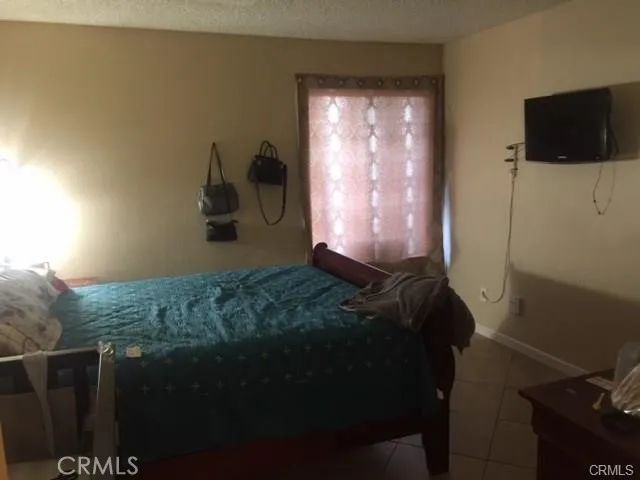 801 S Lyon Street H-3, Santa Ana, CA 92705