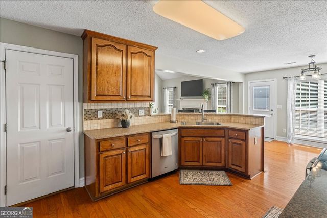 2120 Post Oak Court, Mcdonough, GA 30252