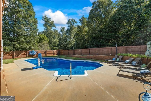 2120 Post Oak Court, Mcdonough, GA 30252
