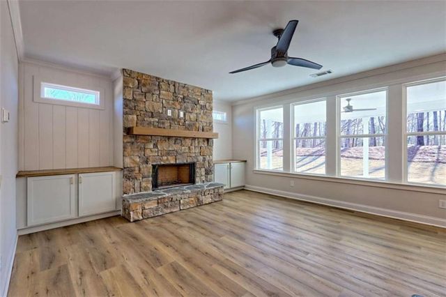 162 Northern Spy Drive, Clarkesville, GA 30523