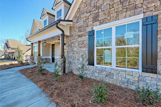 162 Northern Spy Drive, Clarkesville, GA 30523